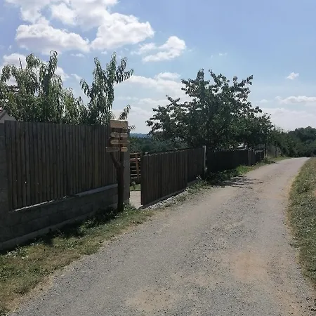 Chaloupka U Montyho *